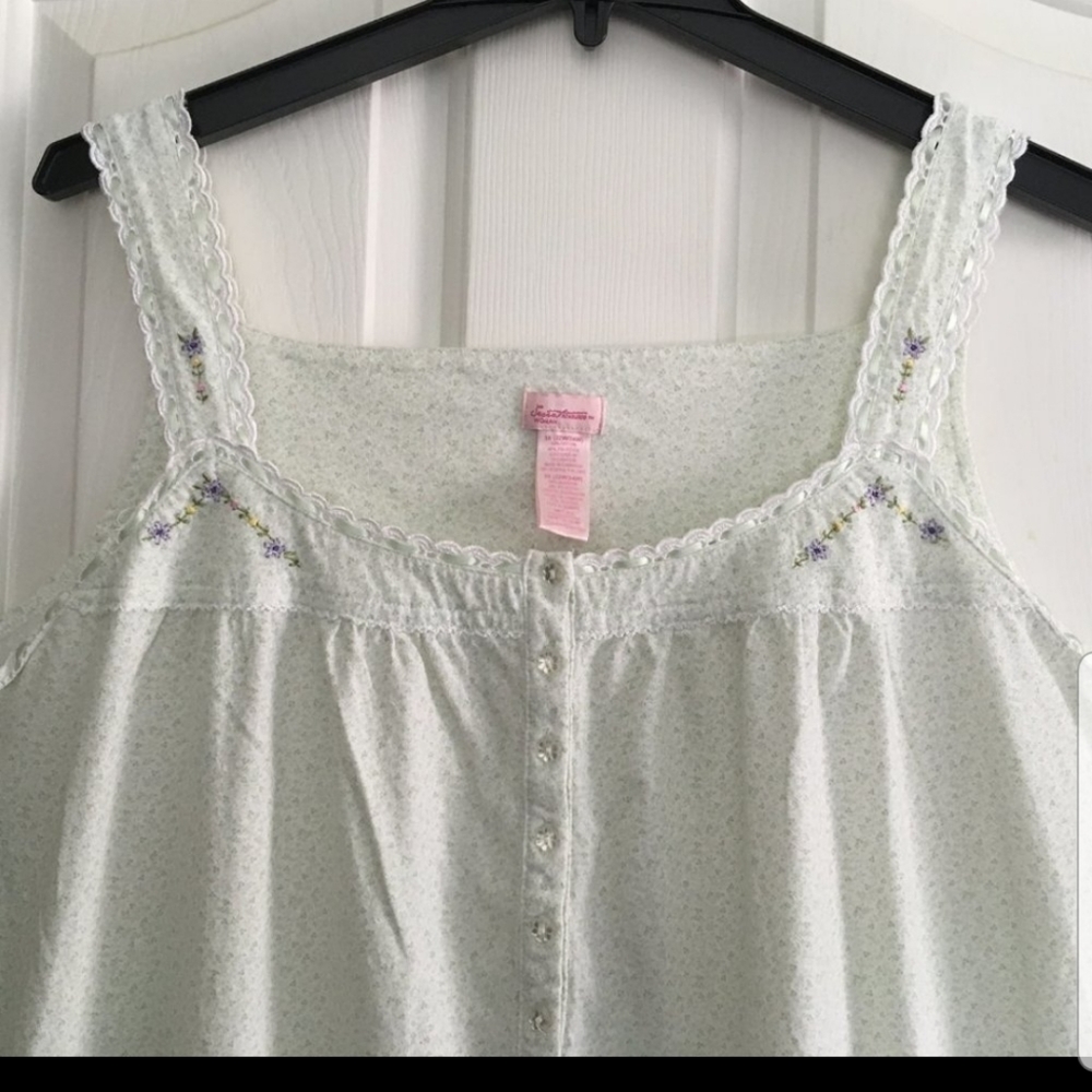 Secret Treasures Nightgown